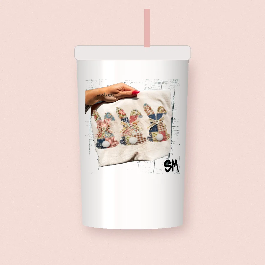 Patchwork Bunnies design on a 20 oz tumbler